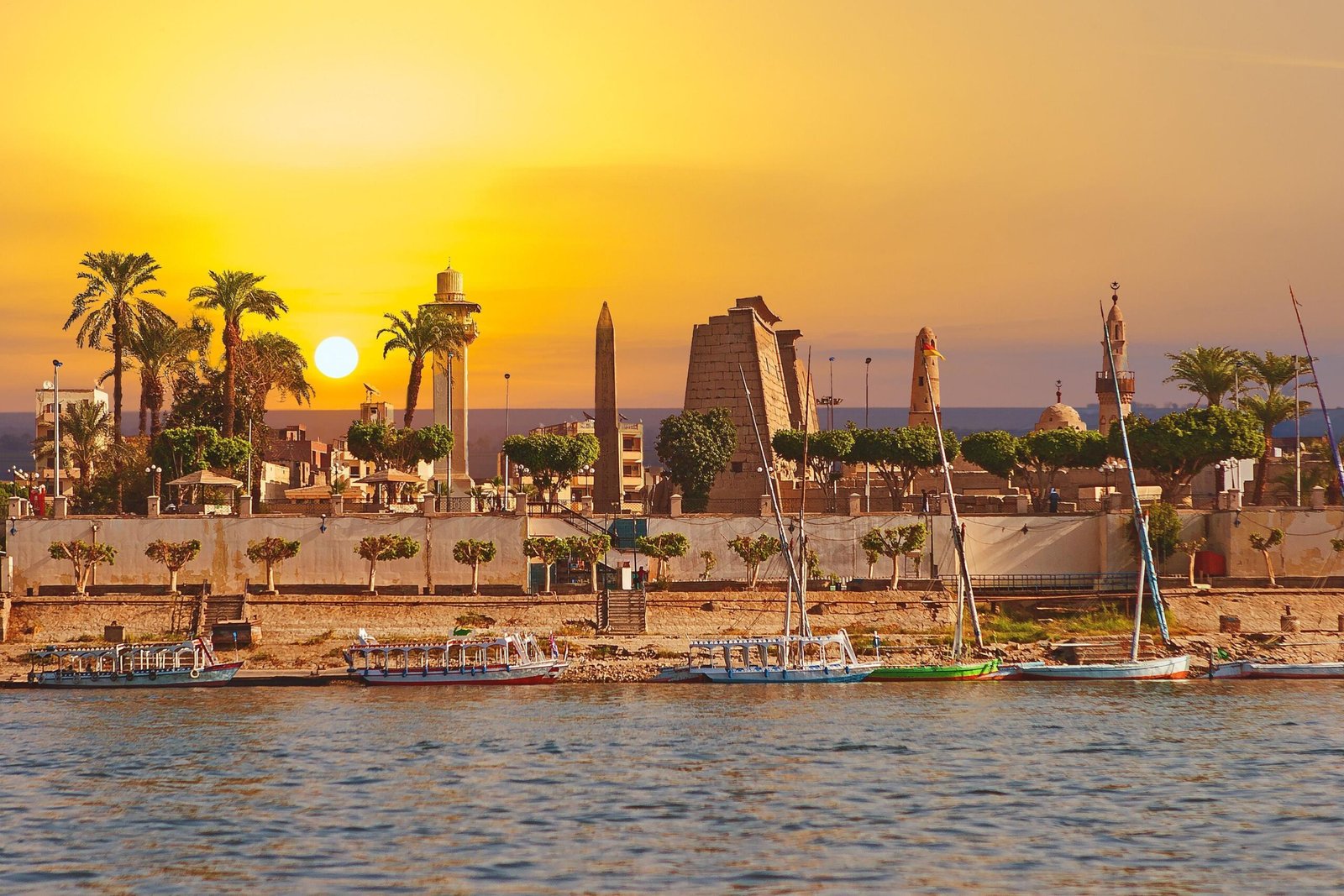 10-Day Cairo Fayoum Luxor Marsa Alam Tour